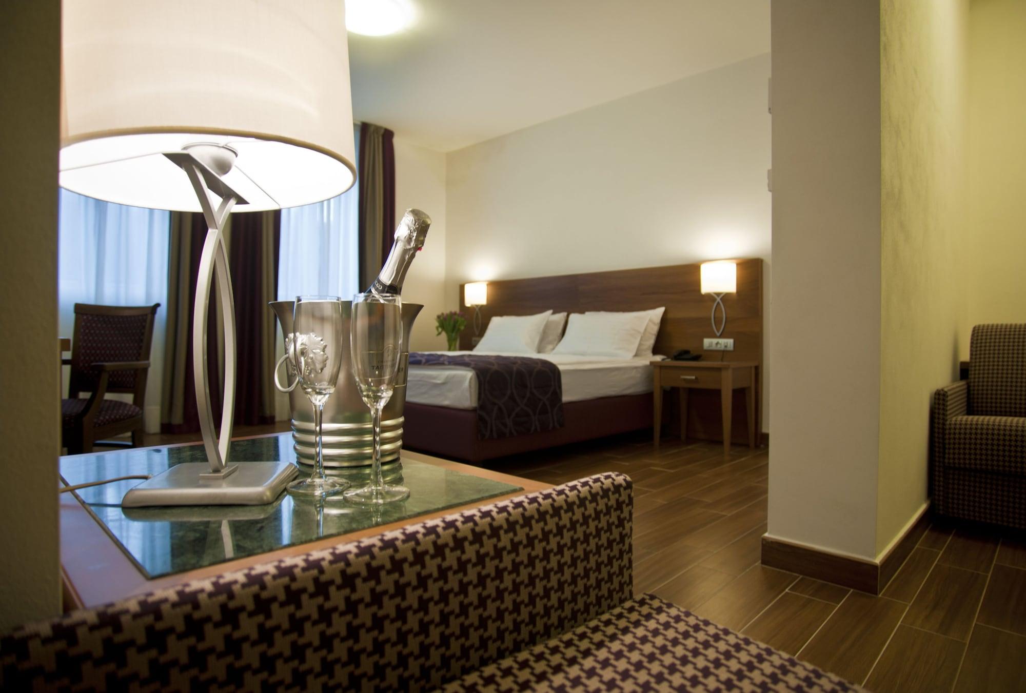 Hotel Galileo Prague Bilik gambar