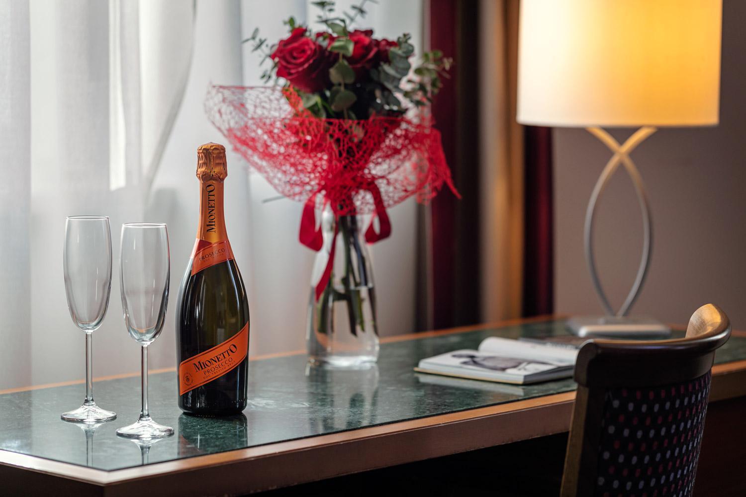 Hotel Galileo Prague Luaran gambar