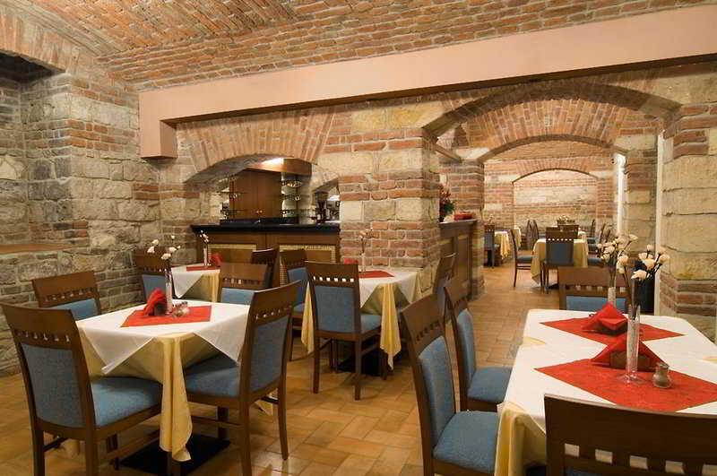Hotel Galileo Prague Restoran gambar